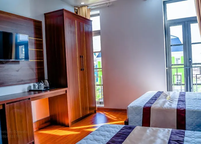 Beach Hotel Hotel Hạ Long